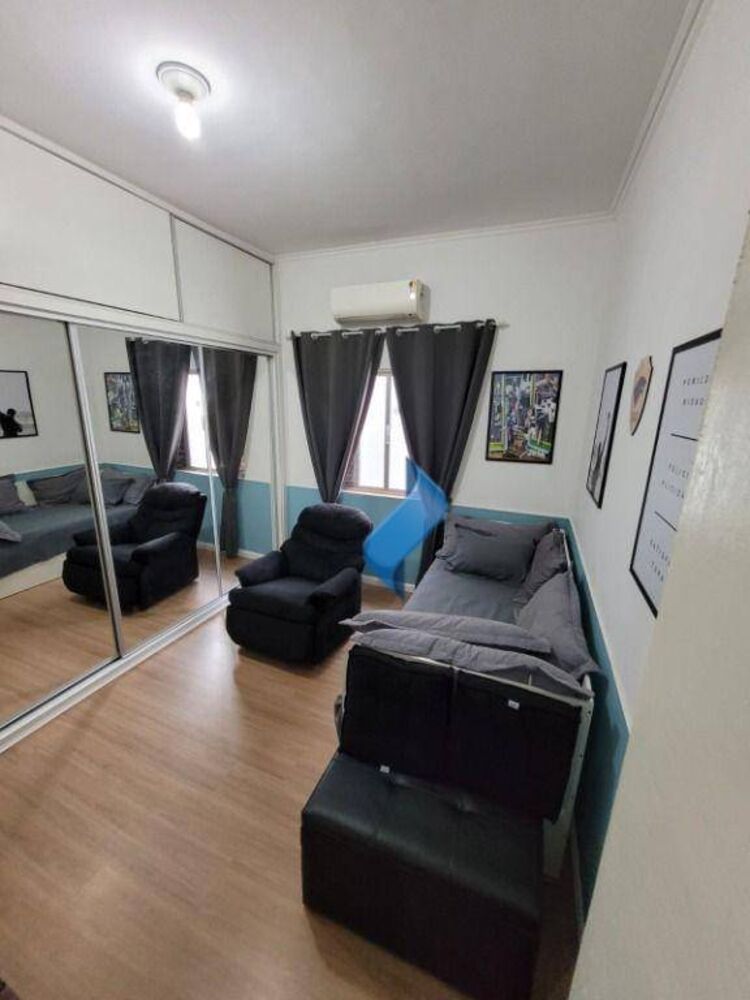 Casa, 4 quartos, 197 m² - Foto 1