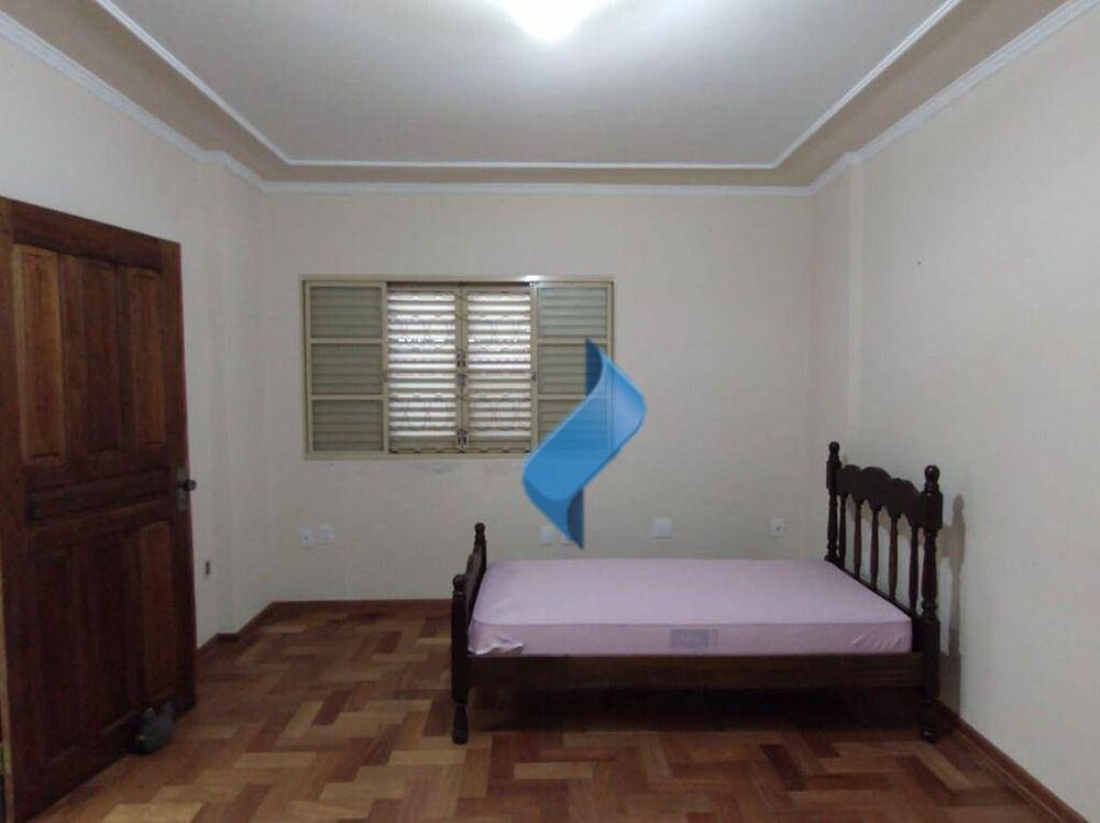 Casa, 3 quartos, 250 m² - Foto 19