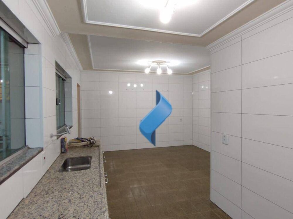 Casa, 3 quartos, 250 m² - Foto 11