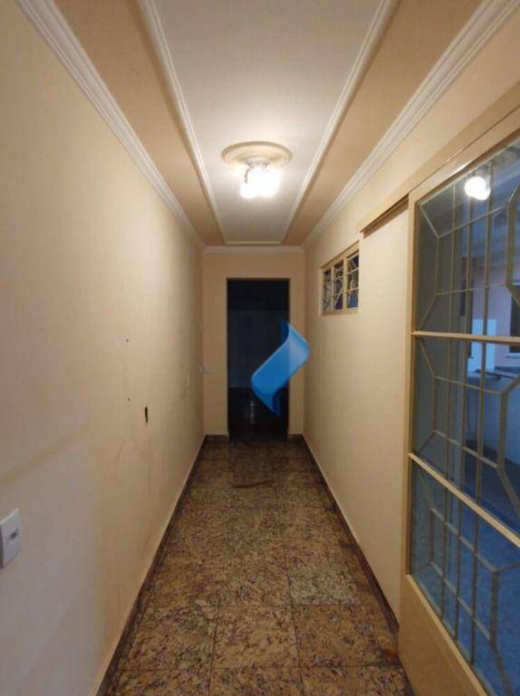 Casa, 3 quartos, 250 m² - Foto 18