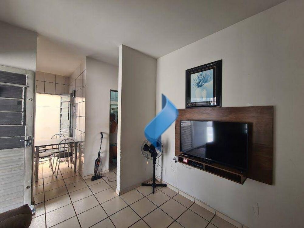 Casa, 2 quartos, 47 m² - Foto 2