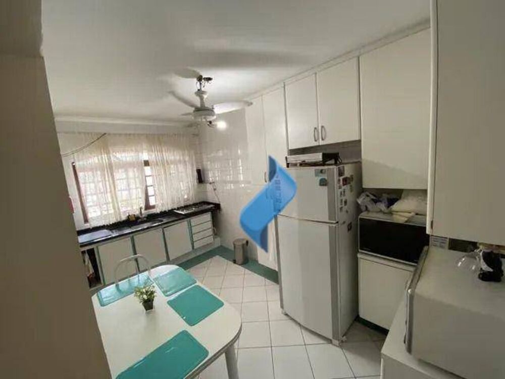 Casa, 2 quartos, 170 m² - Foto 1