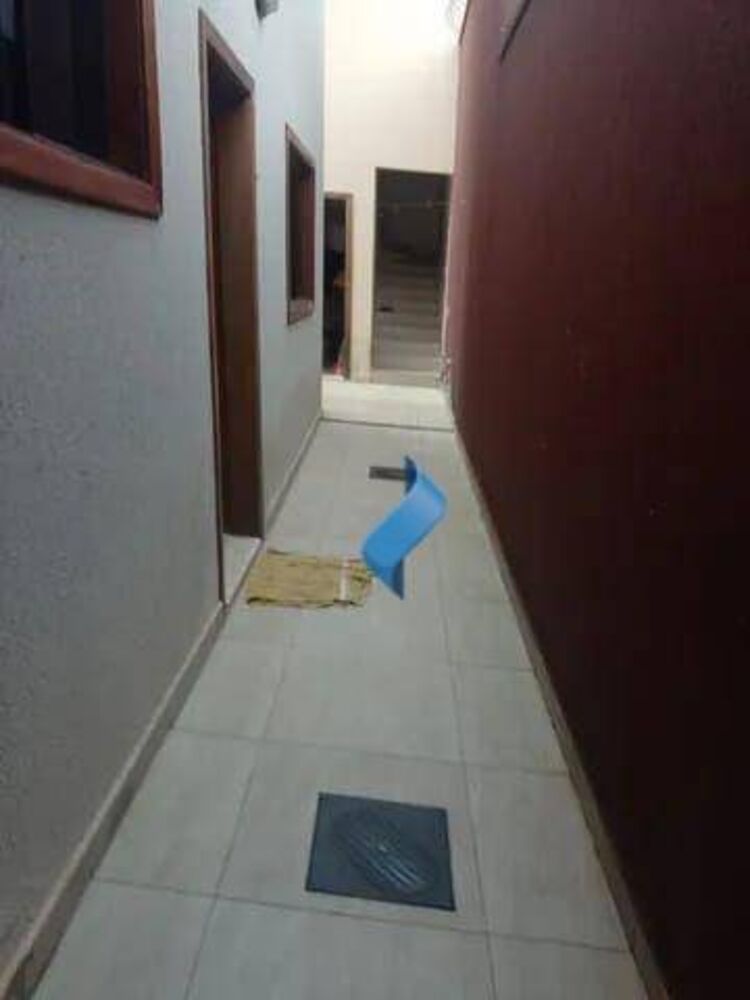 Casa à venda com 4 quartos, 200m² - Foto 8