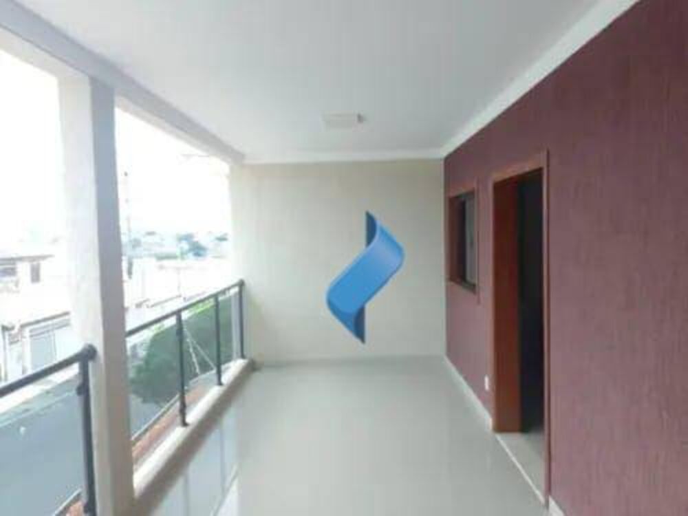 Casa à venda com 4 quartos, 200m² - Foto 7