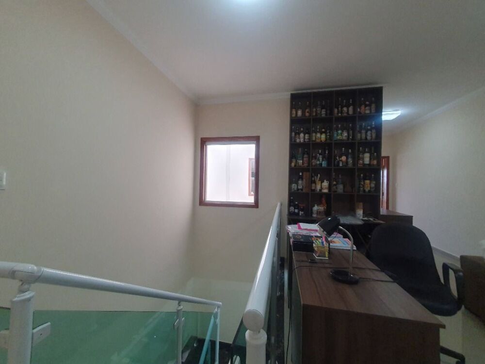 Casa, 3 quartos, 338 m² - Foto 8