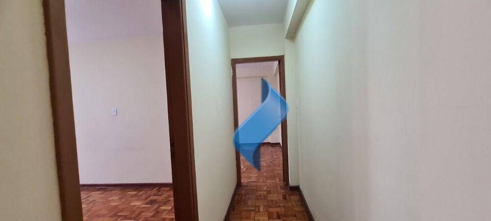Casa para alugar com 2 quartos, 147m² - Foto 2
