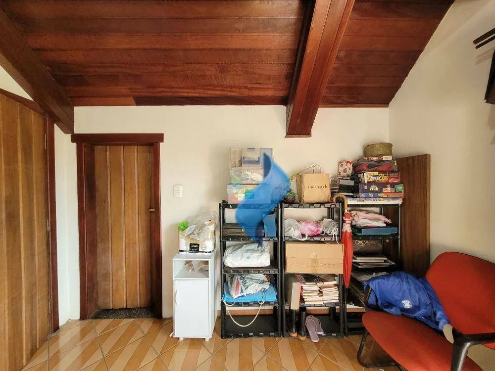 Casa, 5 quartos, 589 m² - Foto 1