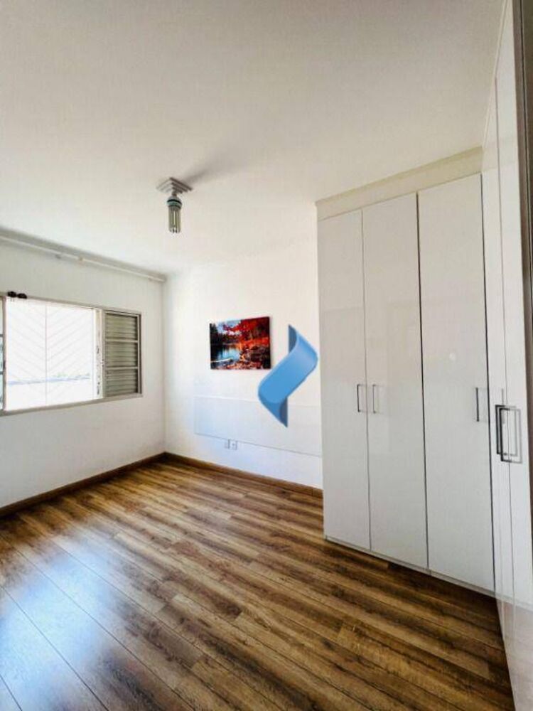 Casa, 4 quartos, 412 m² - Foto 2