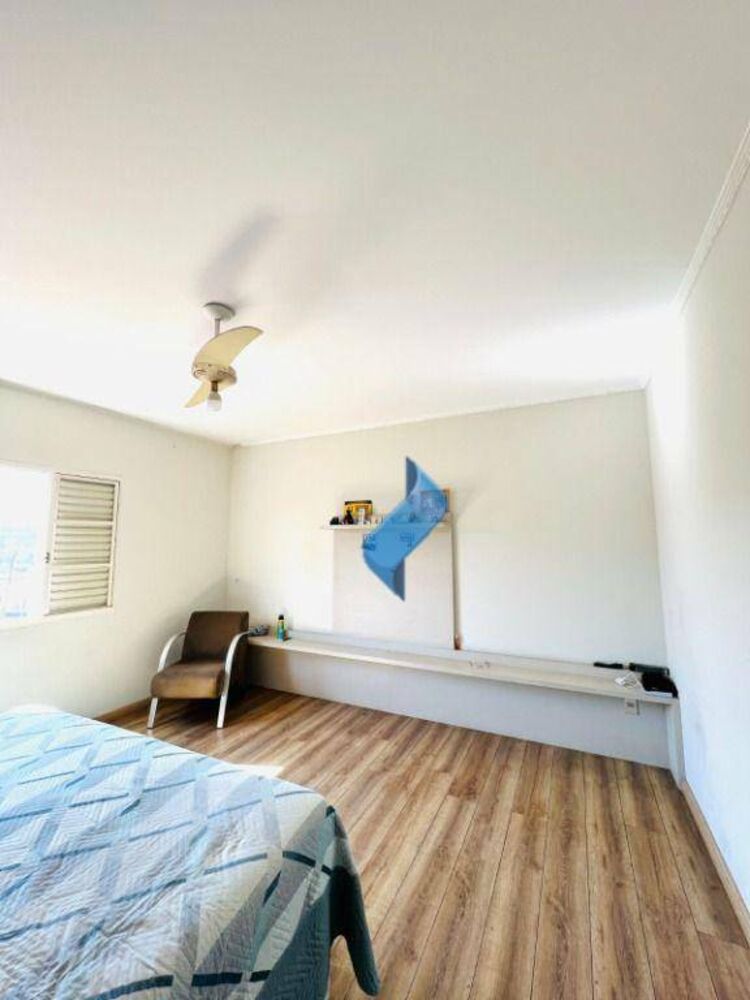 Casa, 4 quartos, 412 m² - Foto 11