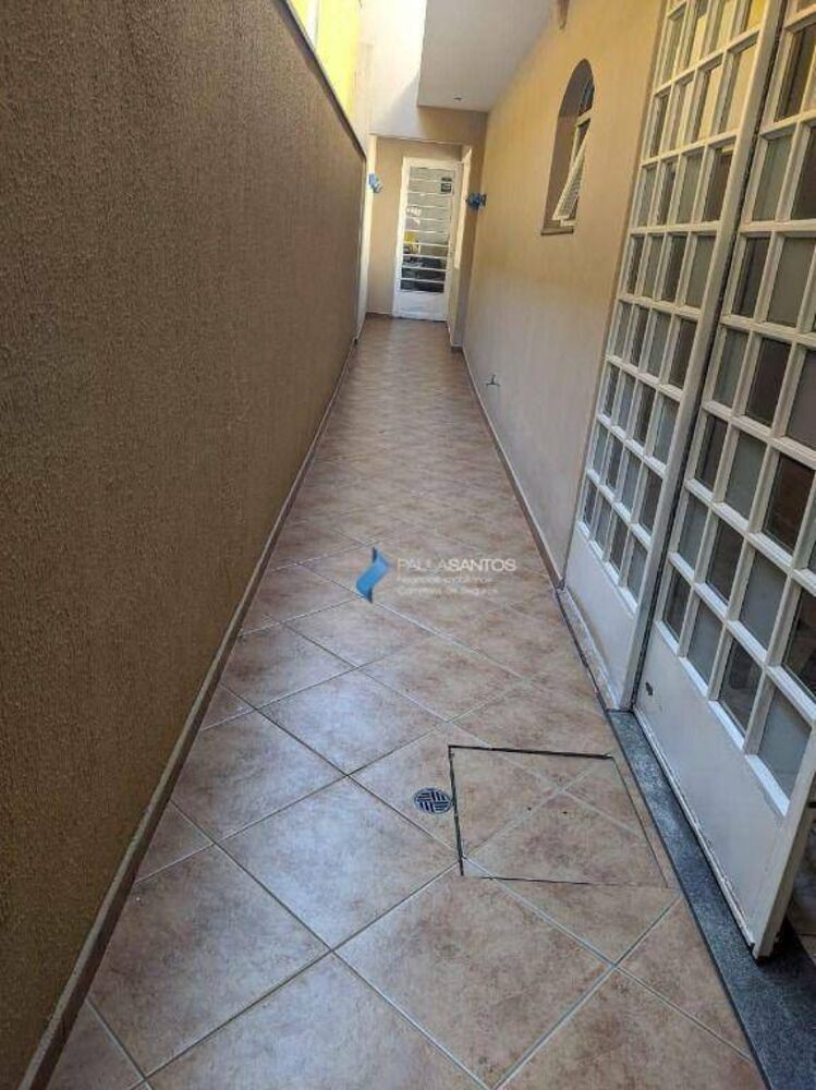 Casa, 3 quartos, 250 m² - Foto 9
