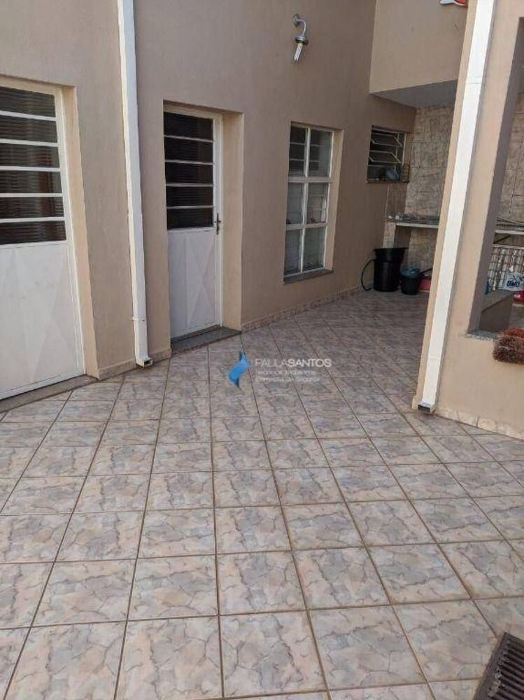 Casa, 3 quartos, 250 m² - Foto 11