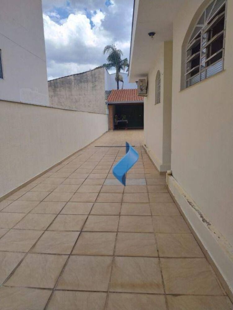 Casa, 3 quartos, 196 m² - Foto 12