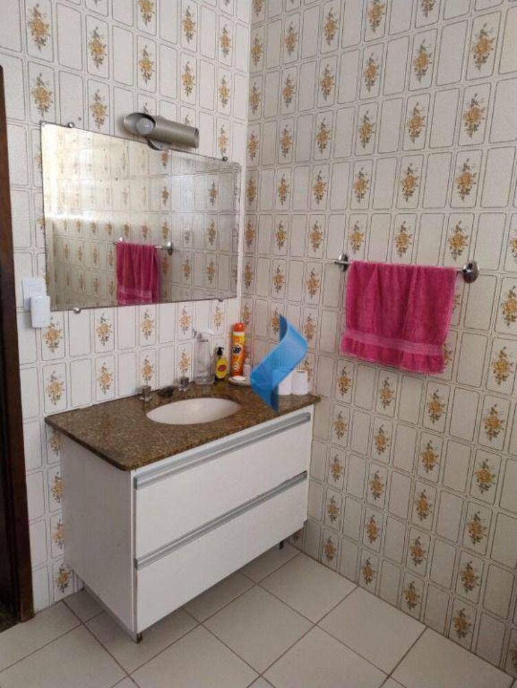 Casa, 3 quartos, 196 m² - Foto 6