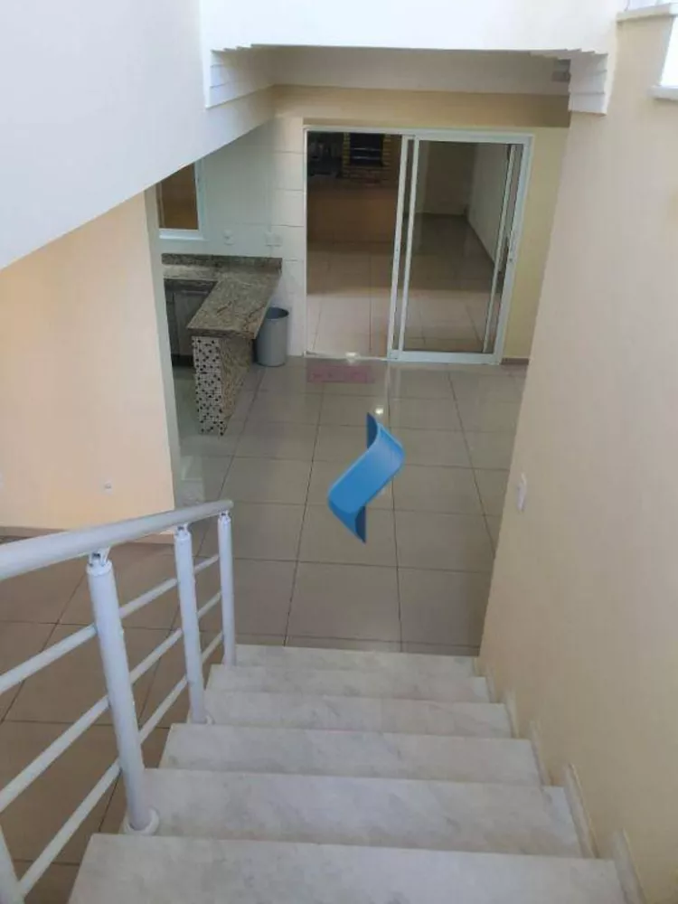 Casa, 3 quartos, 219 m² - Foto 11