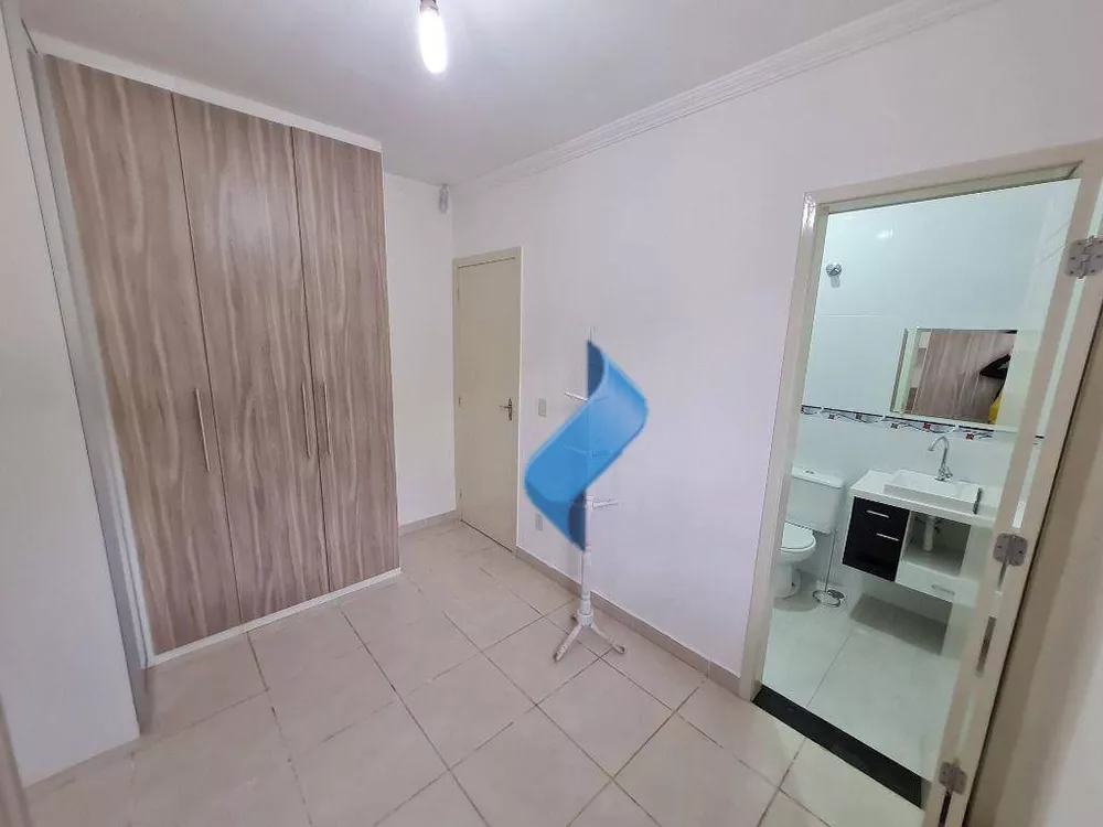 Casa à venda com 2 quartos, 123m² - Foto 4