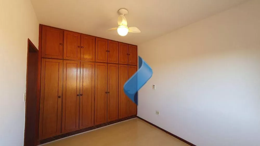 Casa, 3 quartos, 355 m² - Foto 1