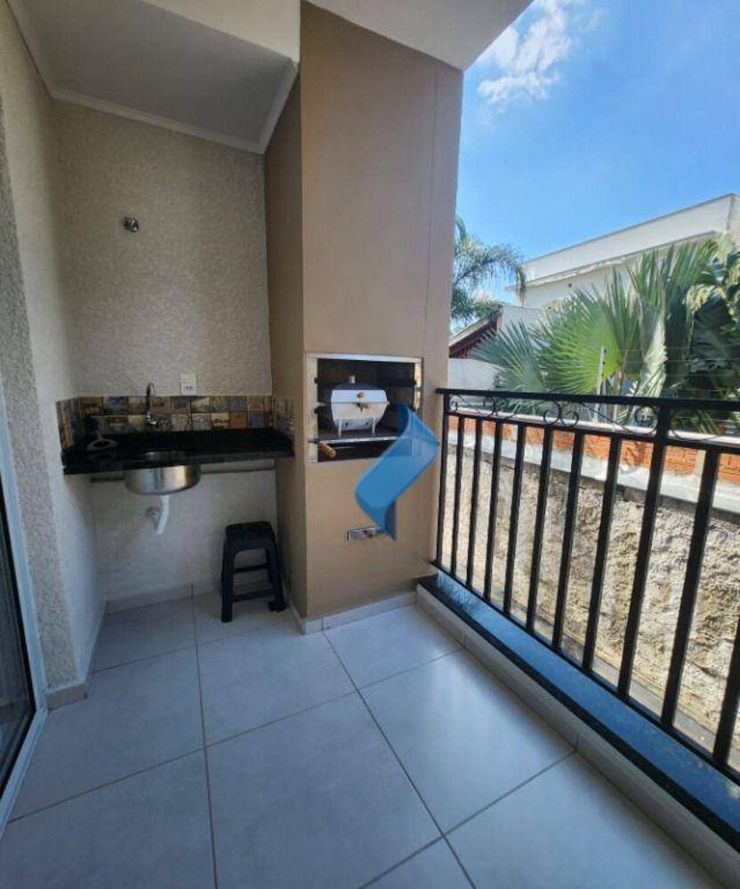 Apartamento à venda com 2 quartos, 70m² - Foto 13