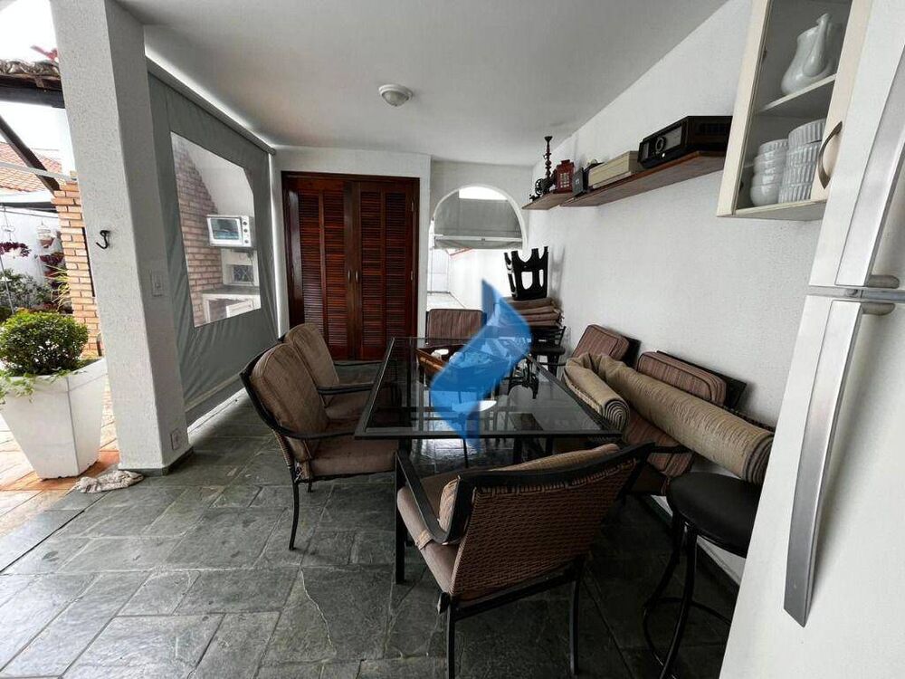 Casa, 3 quartos, 158 m² - Foto 2