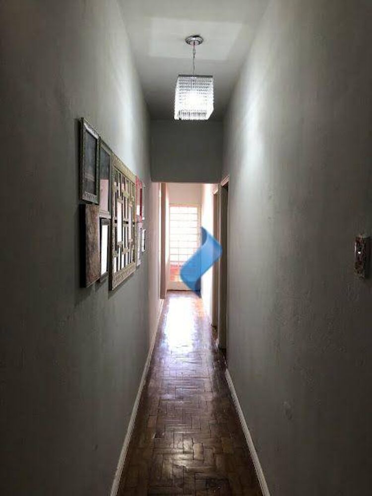 Casa à venda com 2 quartos, 274m² - Foto 3