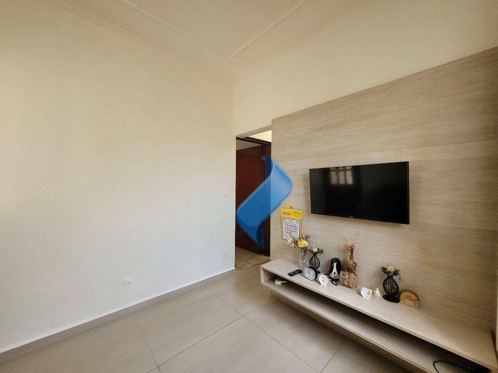 Casa, 2 quartos, 150 m² - Foto 2