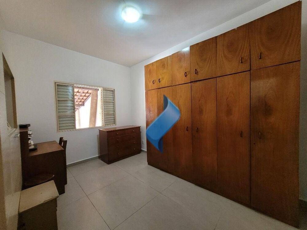 Casa, 2 quartos, 150 m² - Foto 3