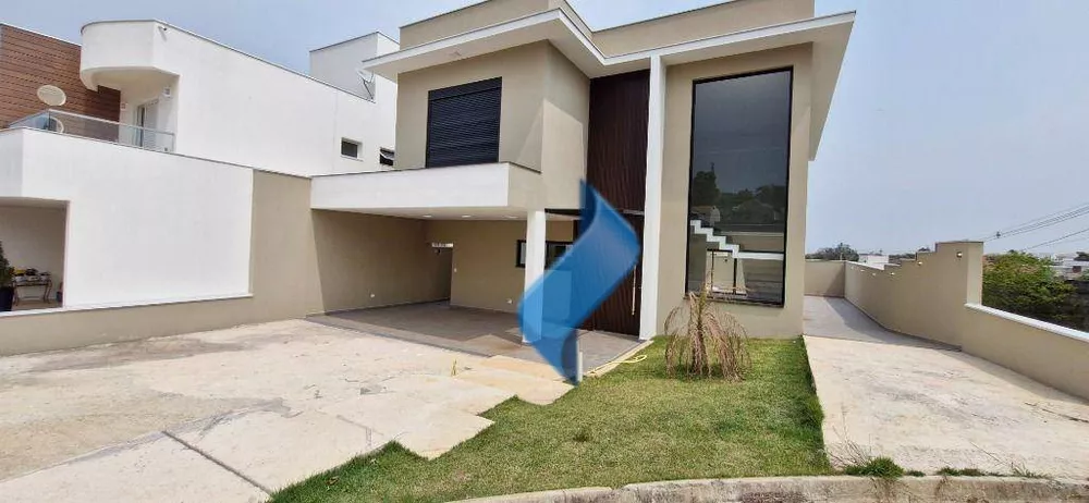 Casa de Condomínio à venda com 4 quartos, 306m² - Foto 1