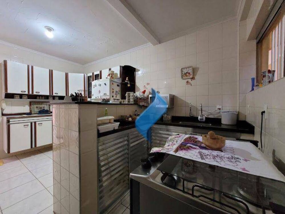 Casa, 3 quartos, 155 m² - Foto 2