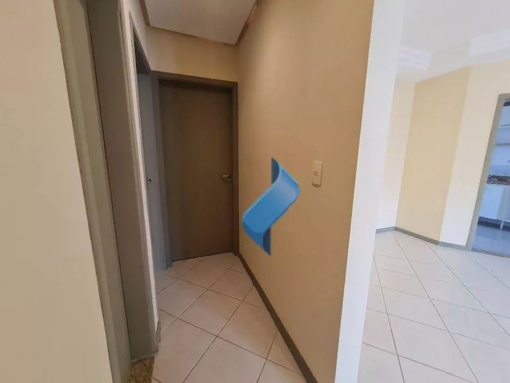 Apartamento para alugar com 3 quartos, 93m² - Foto 8