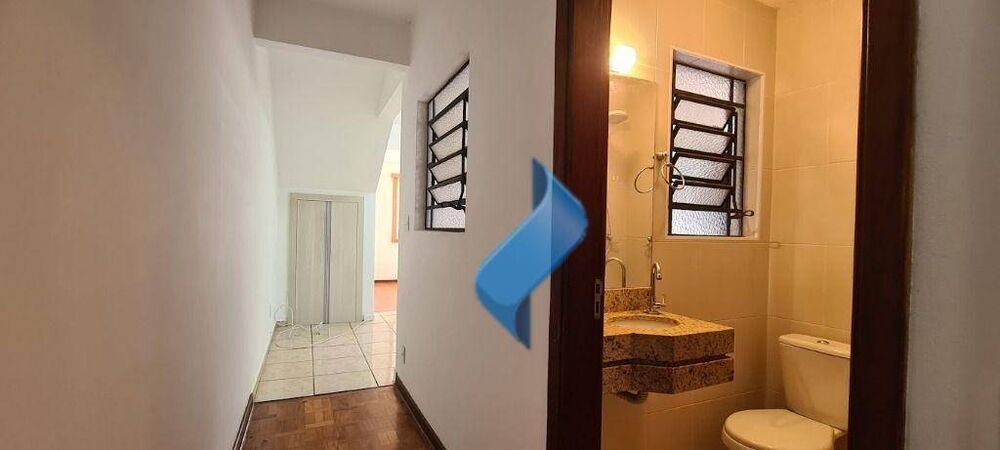 Casa de Condomínio para alugar com 3 quartos, 147m² - Foto 2