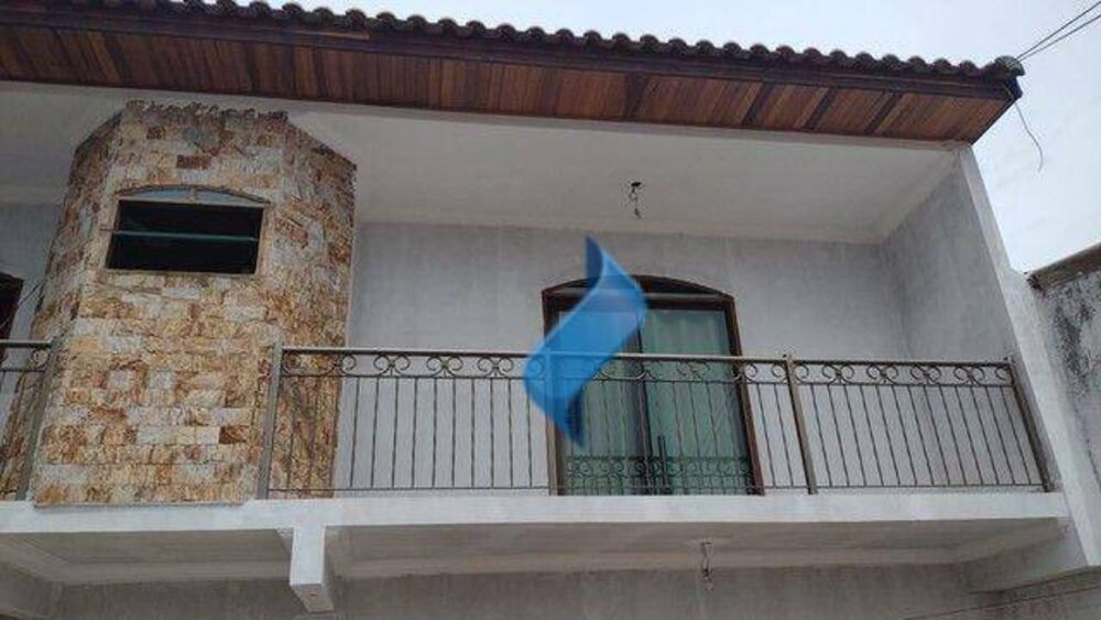 Casa, 3 quartos, 270 m² - Foto 1