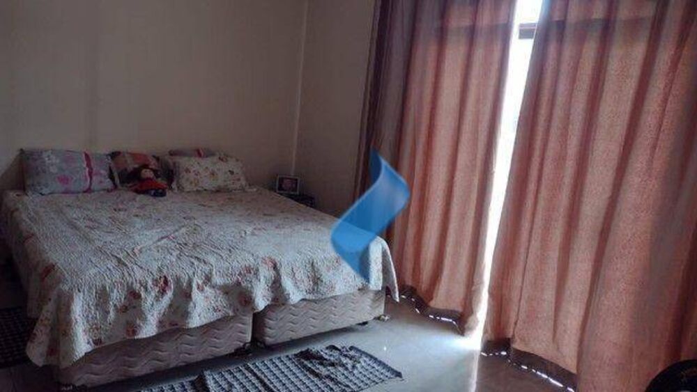 Casa, 3 quartos, 270 m² - Foto 12