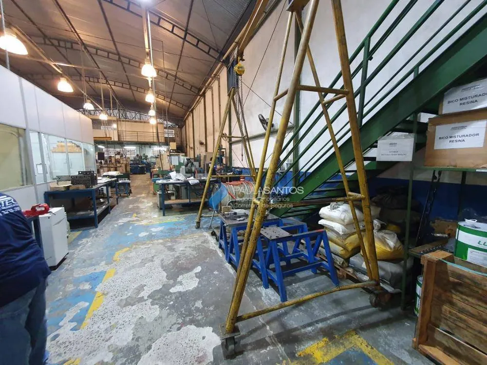 Depósito-Galpão, 1200 m² - Foto 2