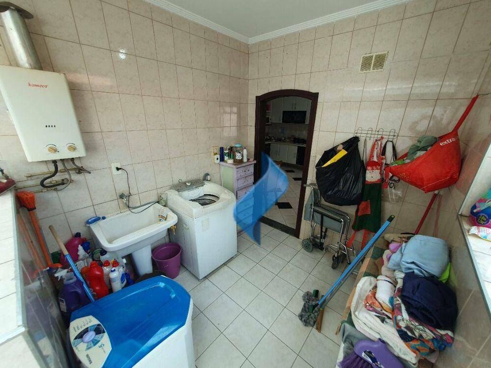 Casa, 4 quartos, 264 m² - Foto 12