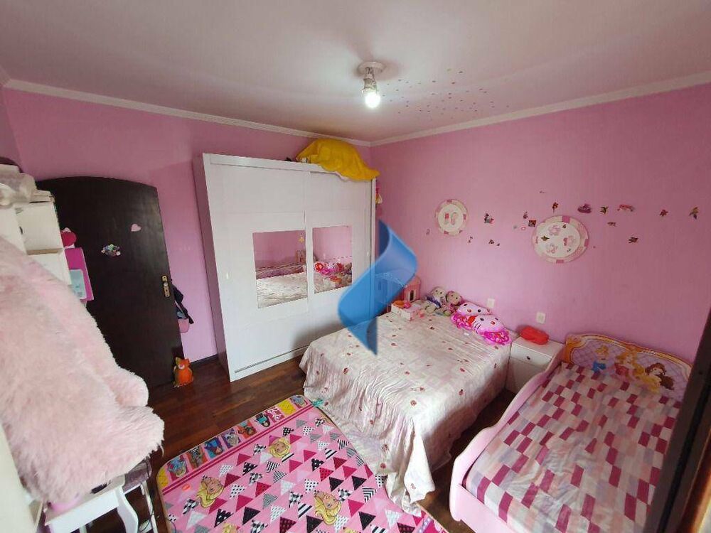 Casa, 4 quartos, 264 m² - Foto 9