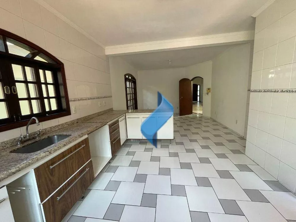 Casa, 4 quartos, 460 m² - Foto 2