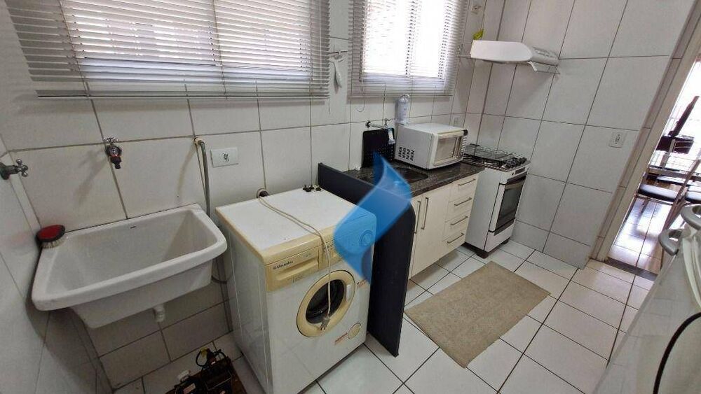 Apartamento para alugar com 2 quartos, 64m² - Foto 6
