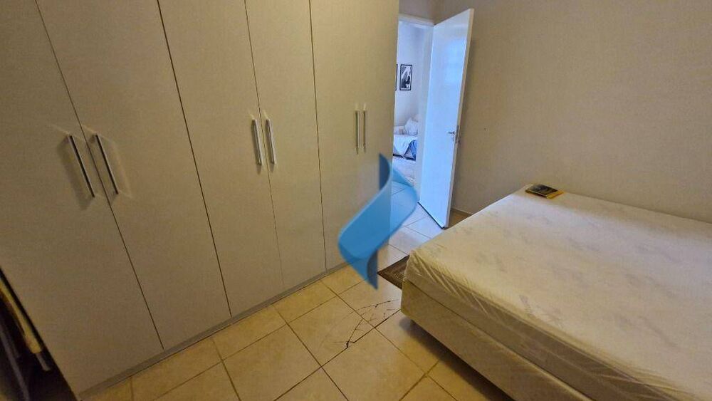 Apartamento para alugar com 2 quartos, 64m² - Foto 11