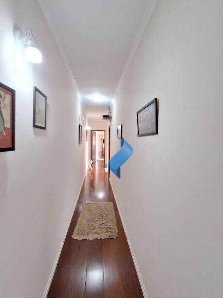 Casa, 3 quartos, 234 m² - Foto 8