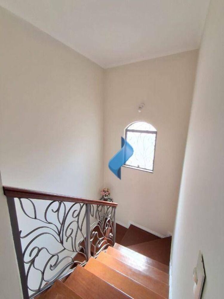 Casa, 3 quartos, 234 m² - Foto 15