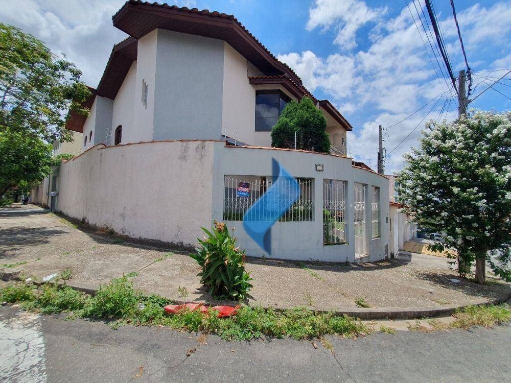 Casa, 4 quartos, 230 m² - Foto 32