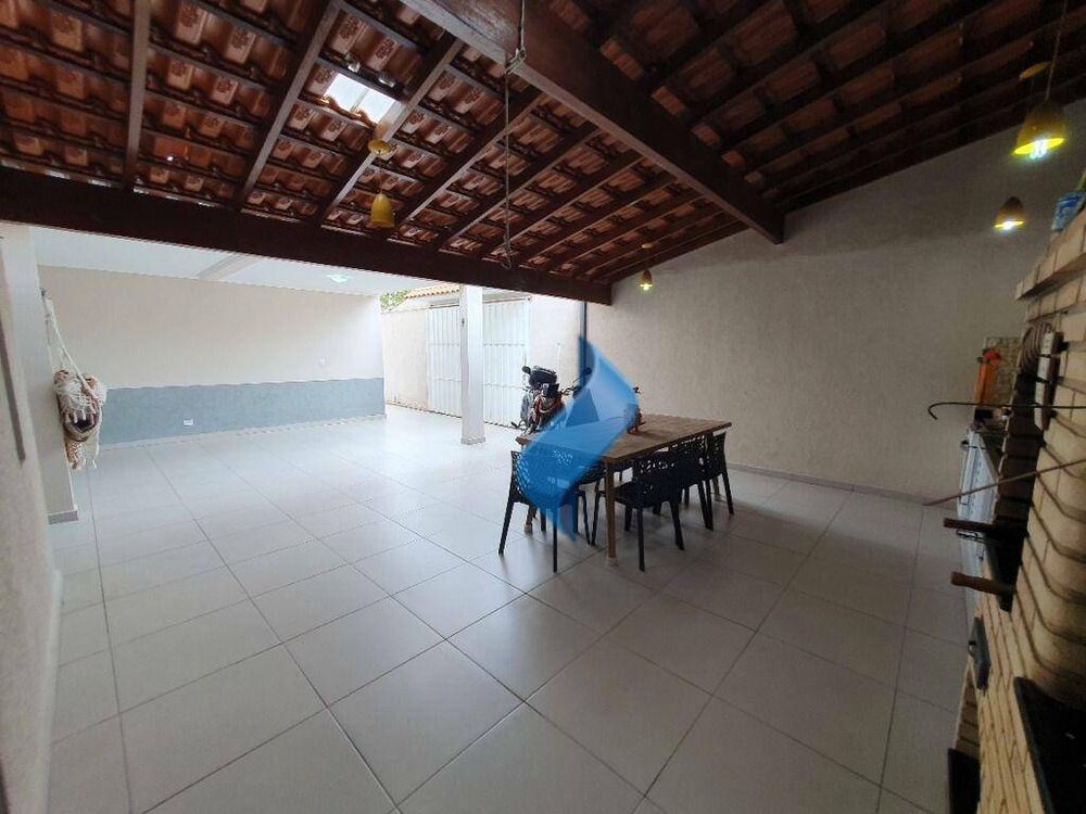 Casa, 4 quartos, 230 m² - Foto 47