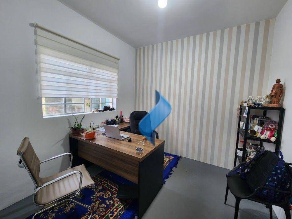 Casa à venda com 2 quartos, 159m² - Foto 8