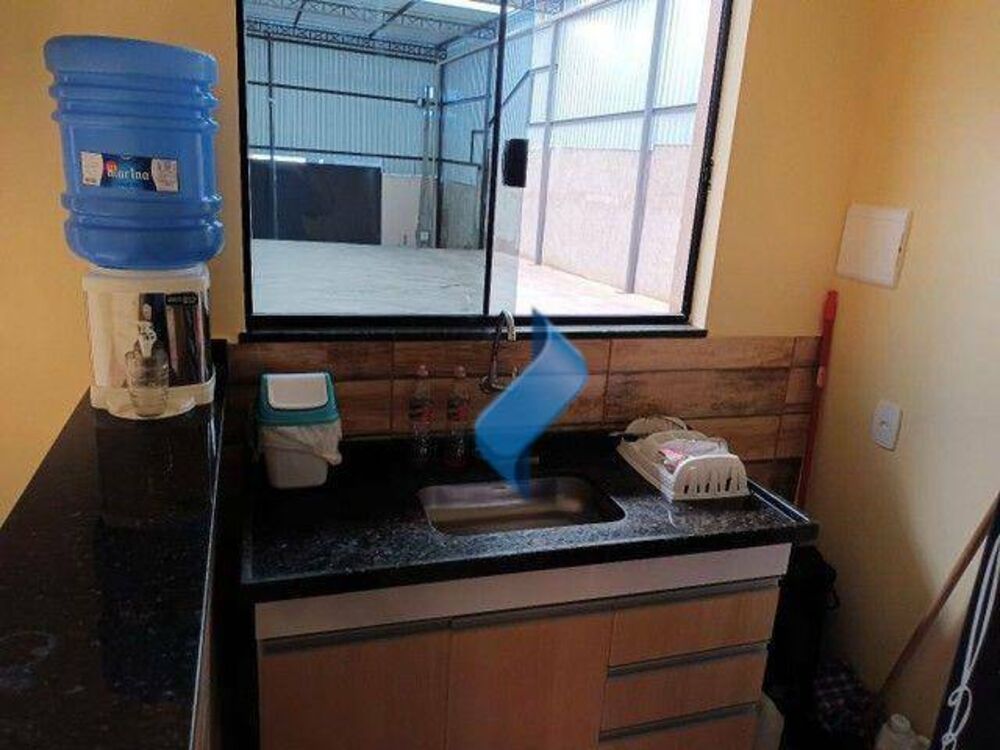 Depósito-Galpão, 300 m² - Foto 1