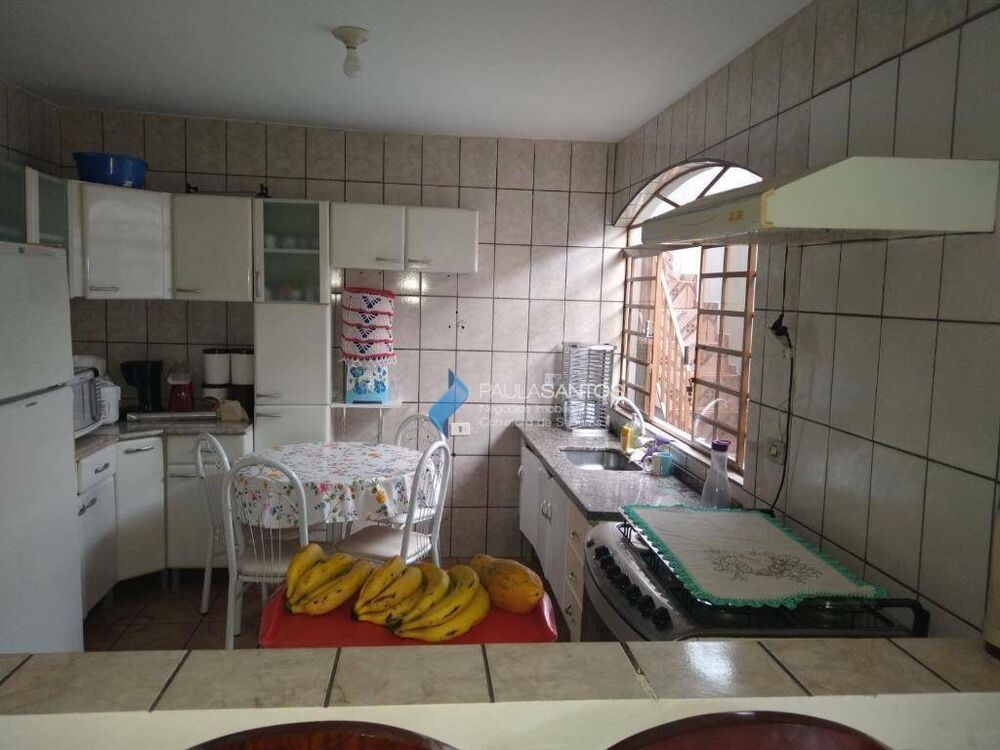 Casa à venda com 3 quartos, 160m² - Foto 18