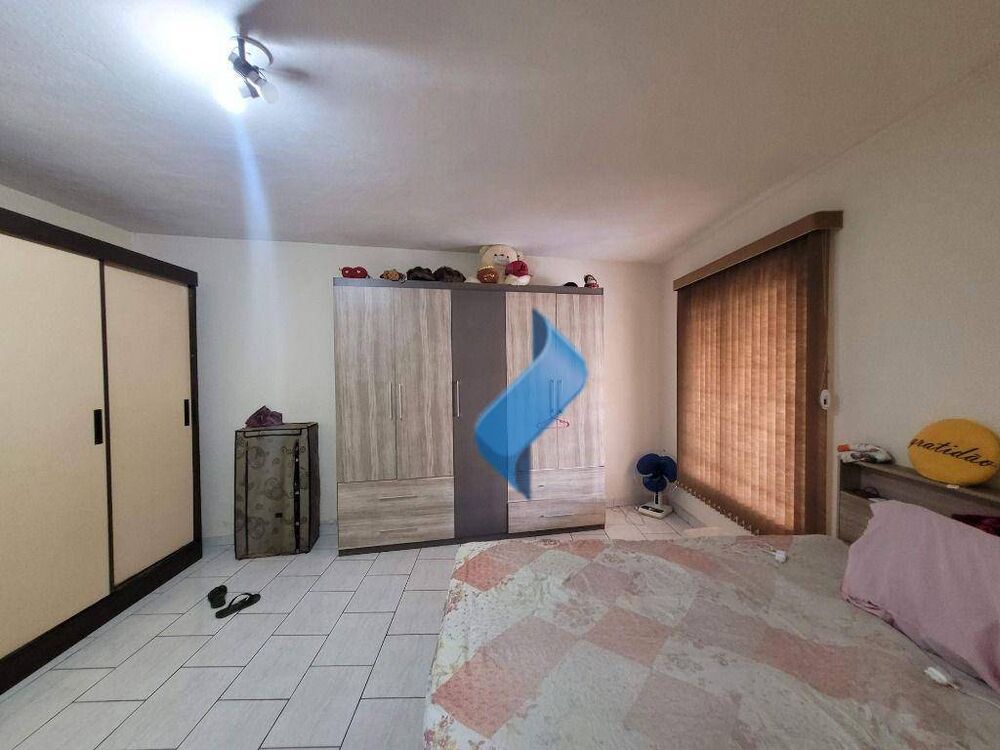 Casa, 1 quarto, 262 m² - Foto 4