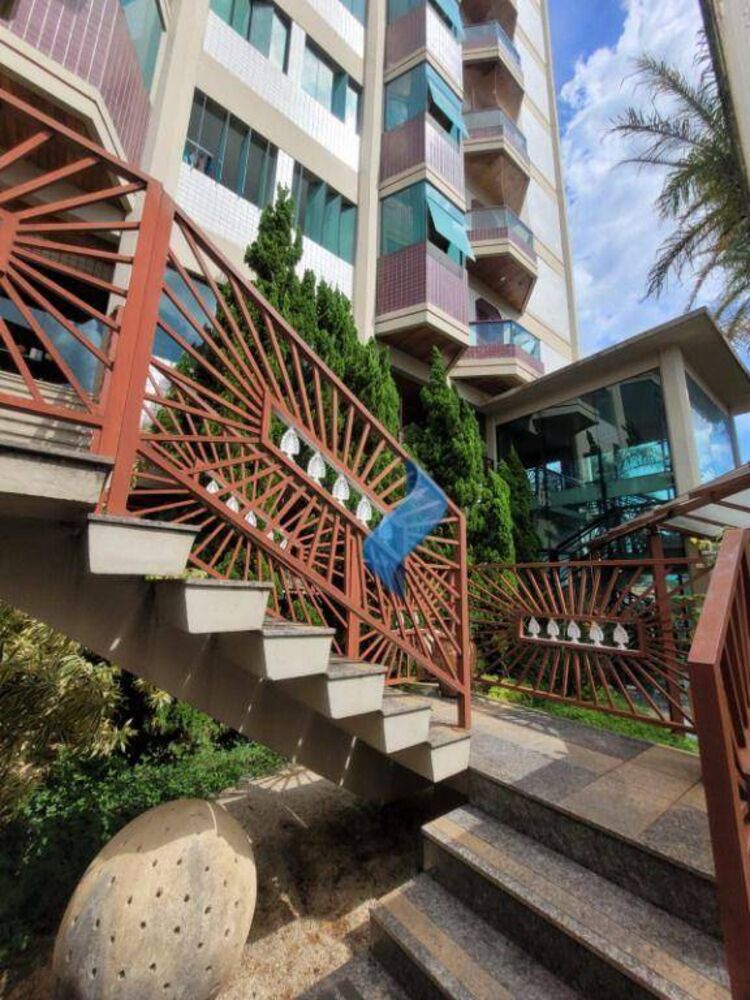 Apartamento, 3 quartos, 136 m² - Foto 2