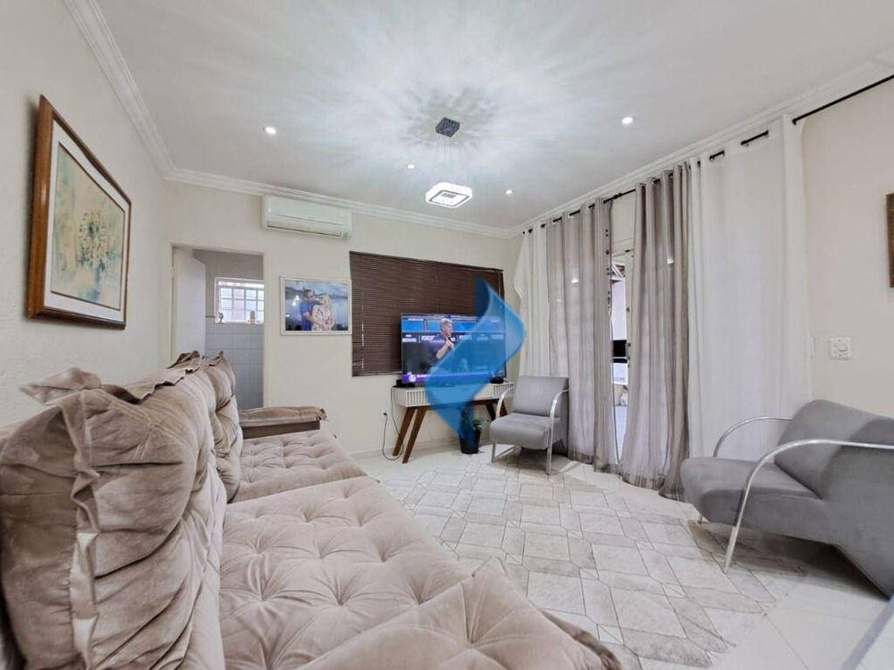 Casa à venda com 3 quartos, 147m² - Foto 8