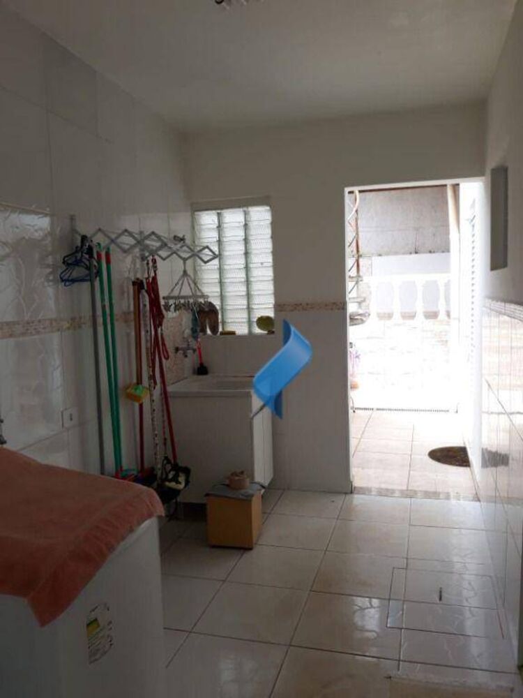 Casa, 3 quartos, 337 m² - Foto 1