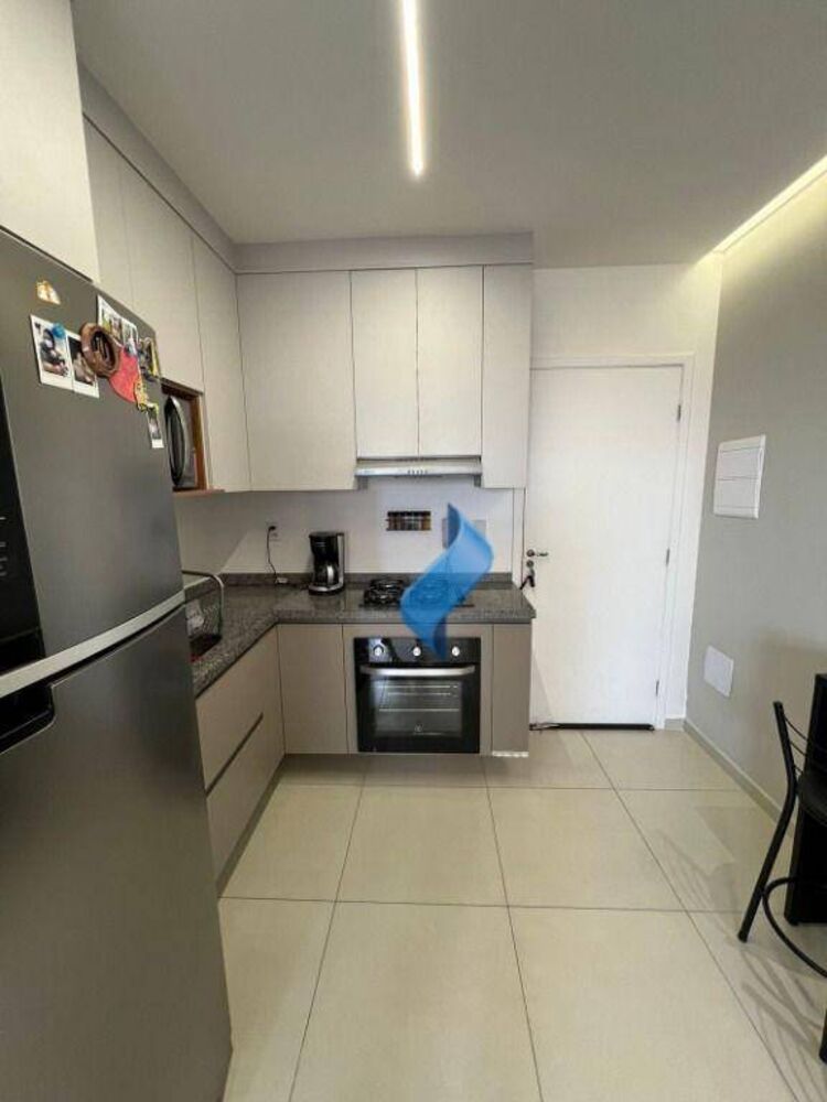 Apartamento à venda com 1 quarto, 40m² - Foto 3