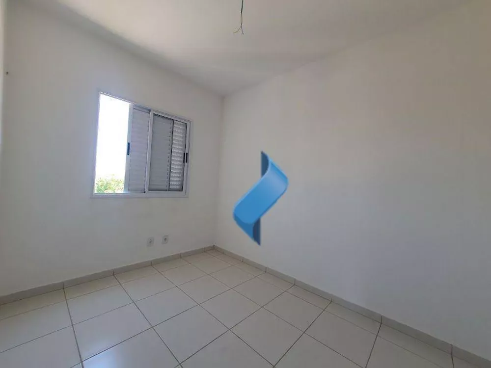 Apartamento à venda com 2 quartos, 68m² - Foto 7